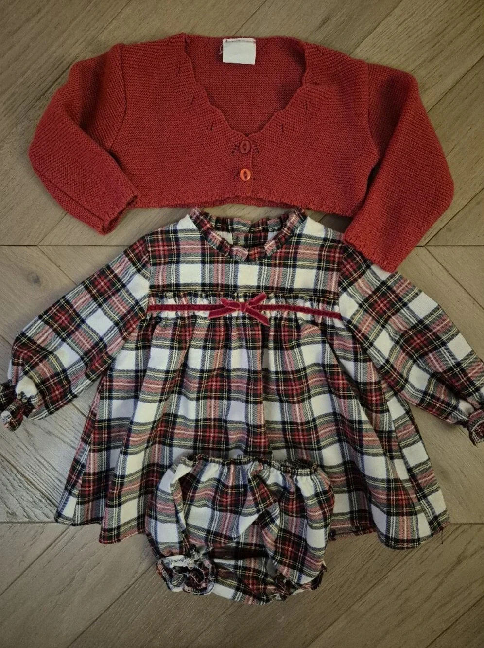 Dona Carmen Baby Girls Red Plaid Holiday Set